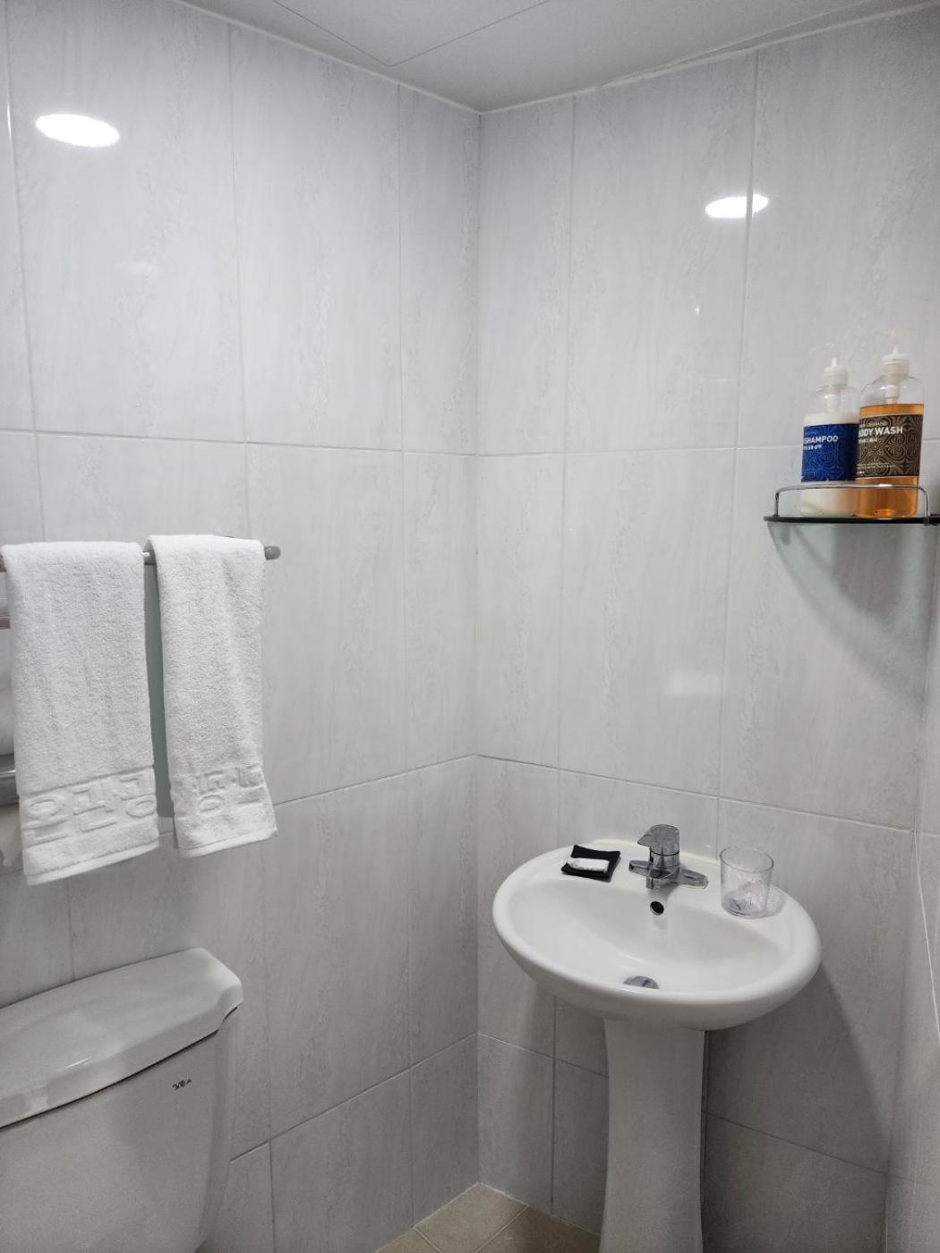 Rezion Hotel Сеогвипо Екстериор снимка