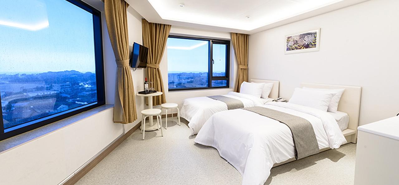 Rezion Hotel Сеогвипо Екстериор снимка