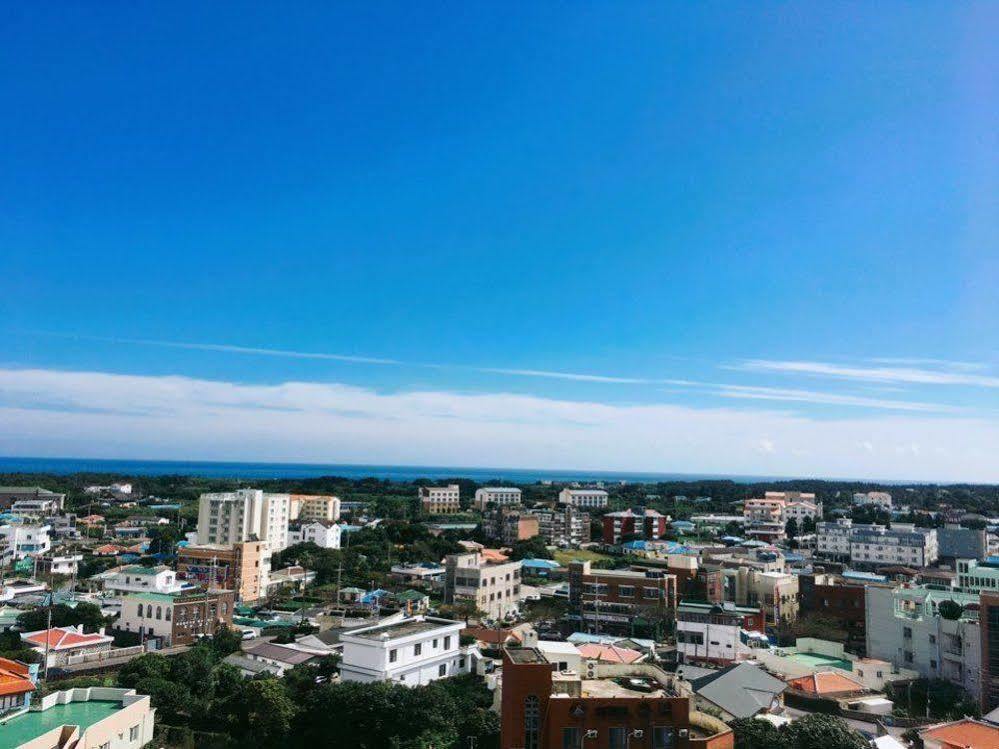 Rezion Hotel Сеогвипо Екстериор снимка